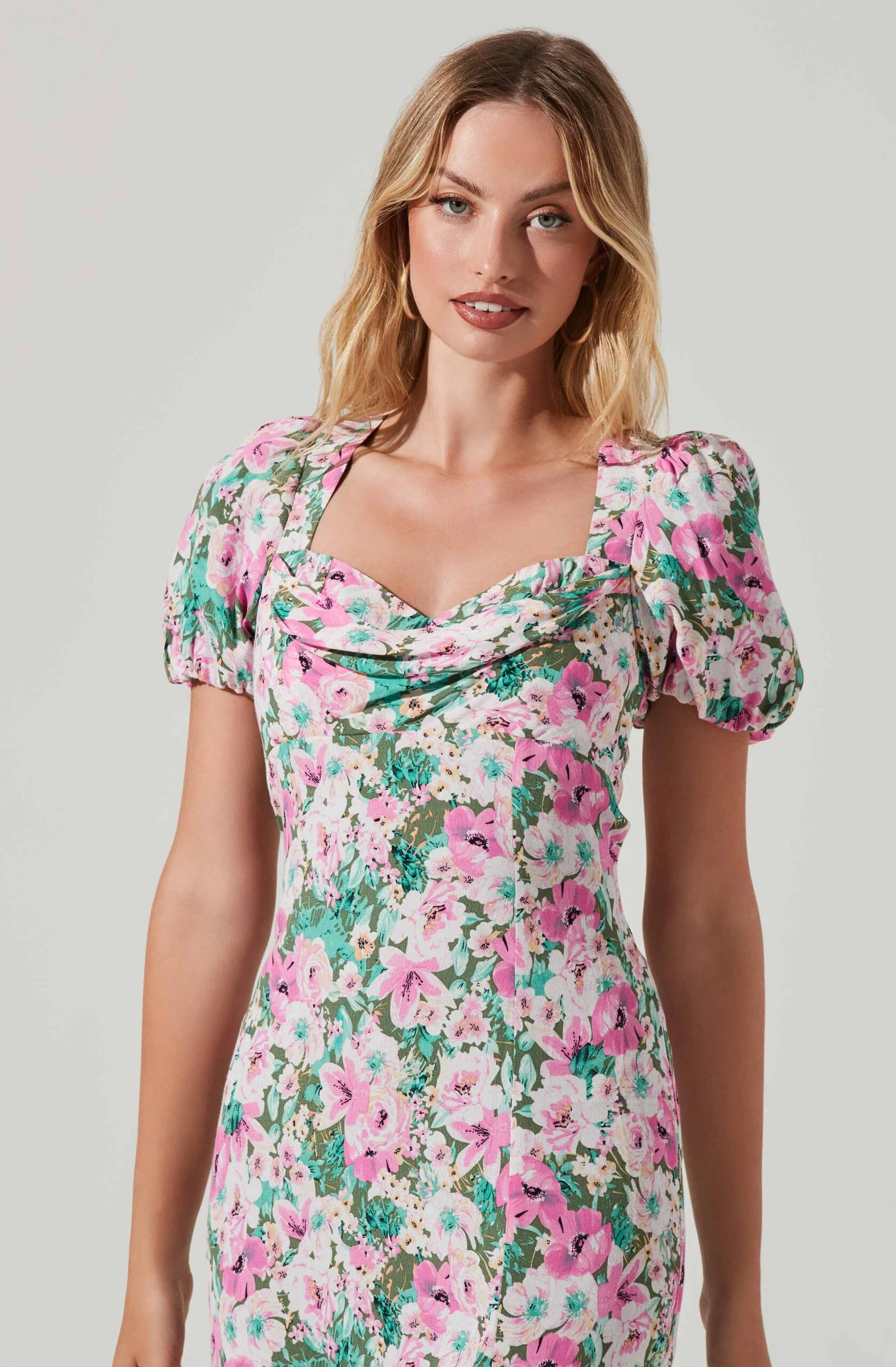 Dayanara Floral Puff Sleeve Midi Dress 4 Dayanara Floral Puff Sleeve Midi Dress - Image 2