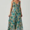 Loralee Pleated Floral Maxi Dress 2 Loralee Pleated Floral Maxi Dress -Chic Ladies Wear Shop ACDR101790 GREENFLORAL 1