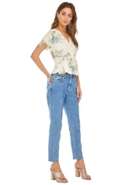 Wren Top -Chic Ladies Wear Shop ACT13302 CREAM BLUSH FLORAL 02