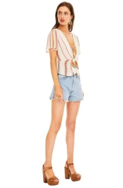 Candice Floral Stripe Top -Chic Ladies Wear Shop ACT13677 CREAM FLORAL STRIPE 02 91677bd4 709d 4e7c 9922 5092263b7ff1