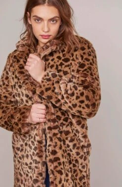 Inez Leopard Coat