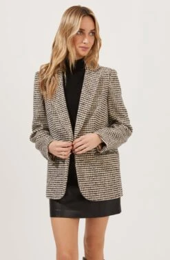 Harlow Houndstooth Oversized Blazer -Chic Ladies Wear Shop ACT16133B HAZELNUT BLACKHOUNDSTOOTH 2