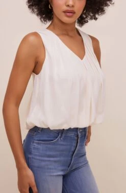 Georgina Sleeveless V Neck Top -Chic Ladies Wear Shop ACT16608 IVORY 5