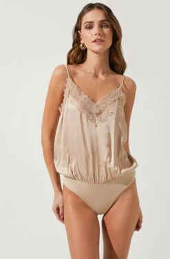 Lotus Lace Trimmed Bodysuit -Chic Ladies Wear Shop ACT16718 NUDE 2