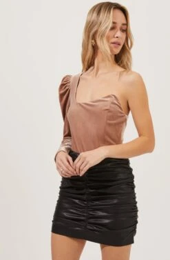 Elegance Velvet Single Sleeve Bodysuit -Chic Ladies Wear Shop ACT16845 NUDEBLUSH 2