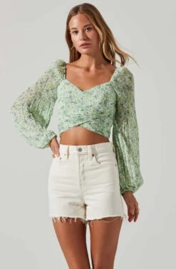 Bonnie Floral Plisse Long Sleeve Crop Top -Chic Ladies Wear Shop ACT17693 GREENMULTIFLORAL 2 5a5c5e86 ba07 45aa aabb f544a0318e56
