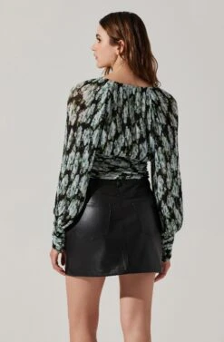 Pernilla Pleated Floral Puff Sleeve Top -Chic Ladies Wear Shop ACT17858 BLACKFLORAL 6