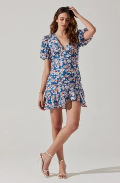 Flutter Sleeve Cutout Floral Mini Dress 16 Flutter Sleeve Cutout Floral Mini Dress -Chic Ladies Wear Shop ADR10724 BLUEPINKFLORAL 2