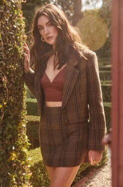 Brina Cropped Plaid Jacket -Chic Ladies Wear Shop ASTR FALL22 1211