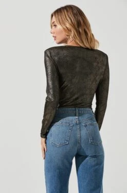 Twist Front Deep V Metallic Bodysuit -Chic Ladies Wear Shop AT15619 BLACK GOLDFOIL 4