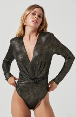 Twist Front Deep V Metallic Bodysuit -Chic Ladies Wear Shop AT15619 BLACK GOLDFOIL 5