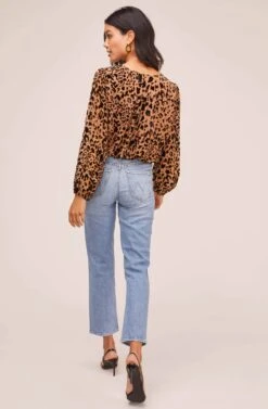 Lourdes Leopard Top -Chic Ladies Wear Shop AT15816 LEOPARD BURNOUT 4