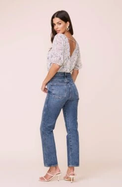 Double V Floral Surplice Bodysuit 12 Double V Floral Surplice Bodysuit -Chic Ladies Wear Shop AT16157 003 IVORYFLORAL 6 9a611864 4753 40d9 923e c3fa4a8690ea