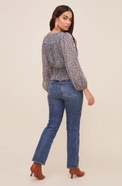 Button Front Puff Sleeve Floral Top 12 Button Front Puff Sleeve Floral Top -Chic Ladies Wear Shop AT16581 NAVYMULTIFLORAL 5