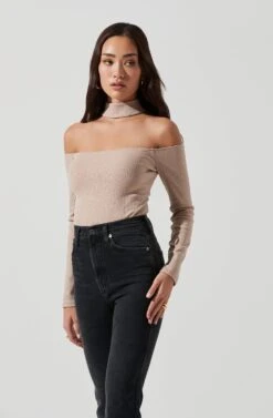 Long Sleeve Cutout Choker Bodysuit -Chic Ladies Wear Shop AT16968 NUDE 1131