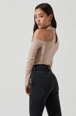 Long Sleeve Cutout Choker Bodysuit -Chic Ladies Wear Shop AT16968 NUDE 1140