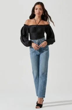 Long Sleeve Cinch Center Convertible Neckline Bodysuit 11 Long Sleeve Cinch Center Convertible Neckline Bodysuit -Chic Ladies Wear Shop AT17059 BLACK 1388 a58b7747 14cd 4f79 b9e6 64d60d87c906