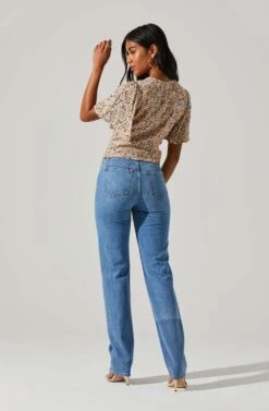 Floral Key Hole Flutter Sleeve Top -Chic Ladies Wear Shop AT17291 SAGEPEACHDITSY 5