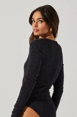 Long Sleeve Metallic Padded Shoulder Bodysuit -Chic Ladies Wear Shop AT17524 BLACKPURPLEMULTI 4