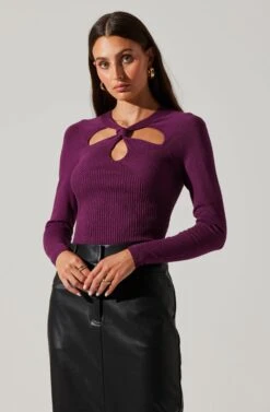 Twist Neck Cutout Sweater -Chic Ladies Wear Shop AT17944 PLUM 1