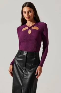 Twist Neck Cutout Sweater -Chic Ladies Wear Shop AT17944 PLUM 5